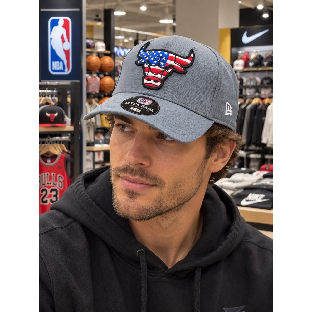 Bulls NBA cap nwt one size